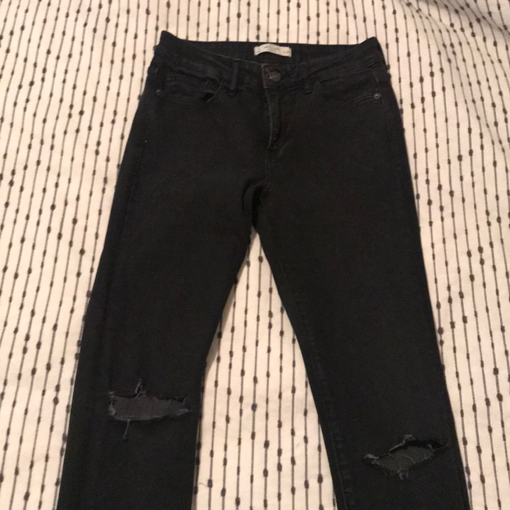Black distressed jeans